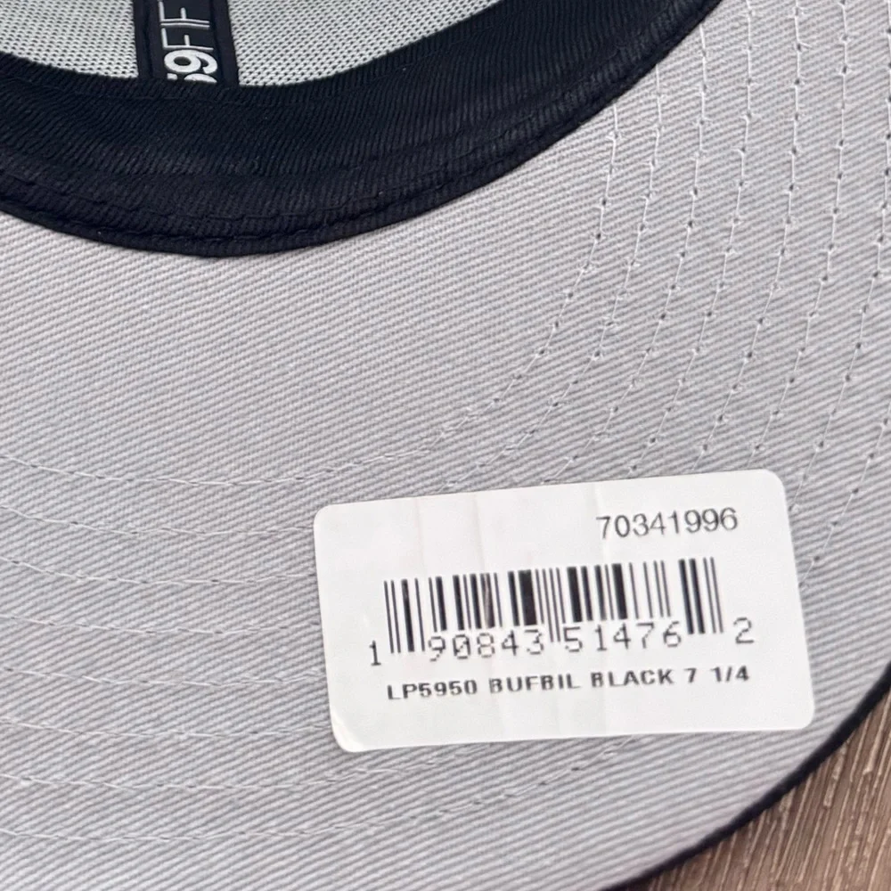 NWT Buffalo Bills Fitted Low Profile Cap - Picture 3 of 5